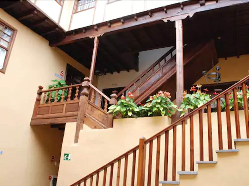 לוס ריאלחוס Hotel Rural Bentor מראה חיצוני תמונה